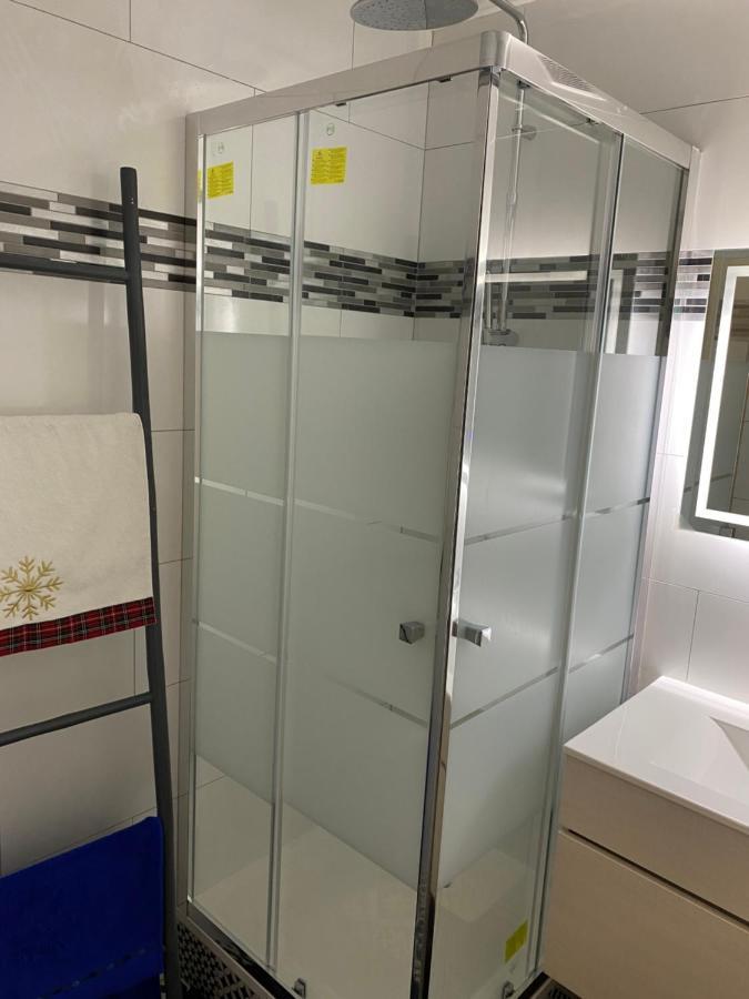 Appartement Ping-Pong Proche Gare Gagny ภายนอก รูปภาพ