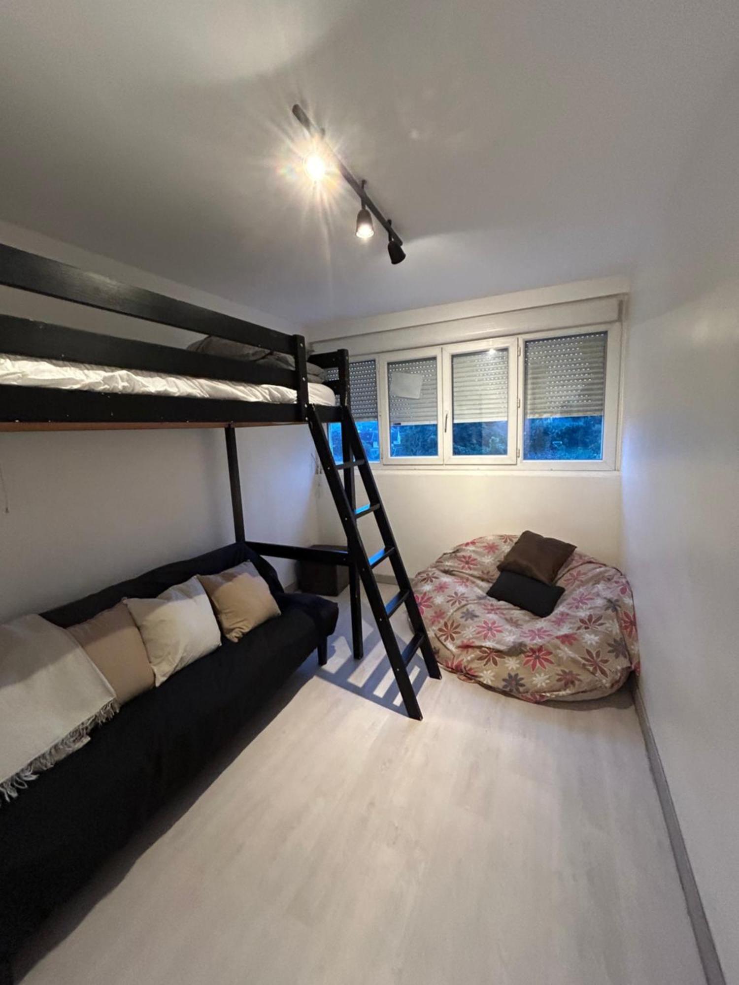 Appartement Ping-Pong Proche Gare Gagny ภายนอก รูปภาพ