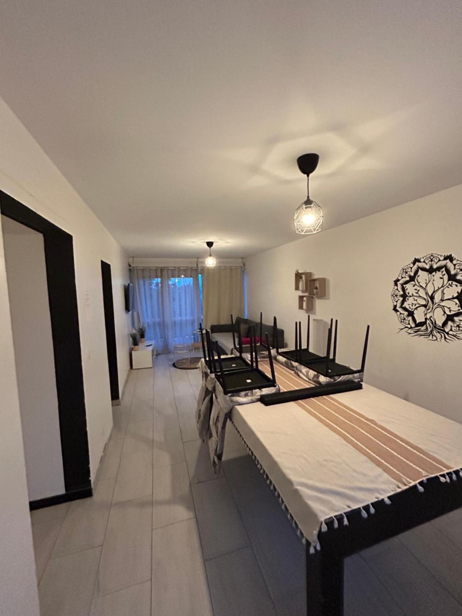 Appartement Ping-Pong Proche Gare Gagny ภายนอก รูปภาพ